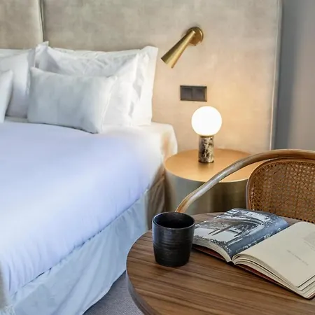 B&B Urban - Regras 45 & Garden B 포르투