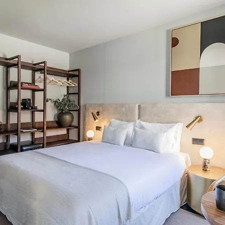 Regras & Garden By Benefit Collection B Porto