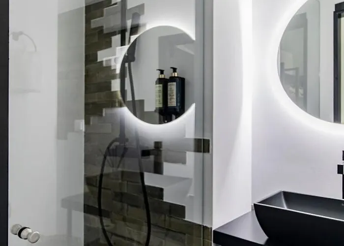 Regras & Garden By Benefit Collection B Porto