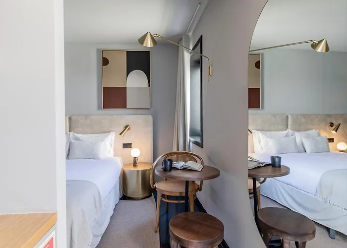 Regras & Garden By Benefit Collection B 波尔图