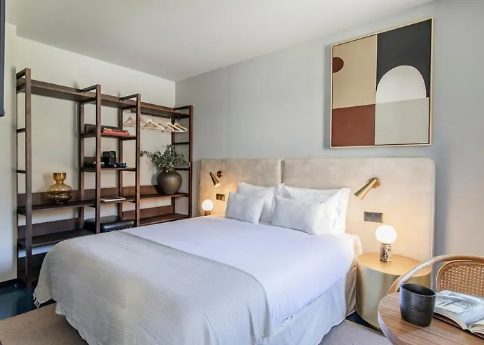 Regras & Garden By Benefit Collection B Oporto