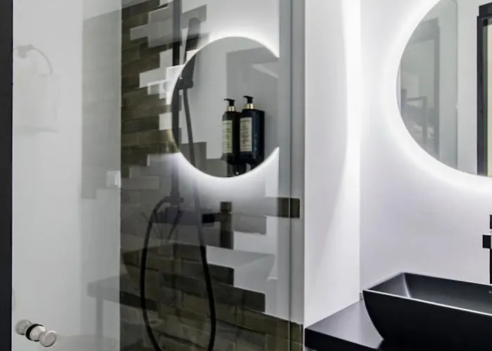 Regras & Garden By Benefit Collection B 3* Oporto