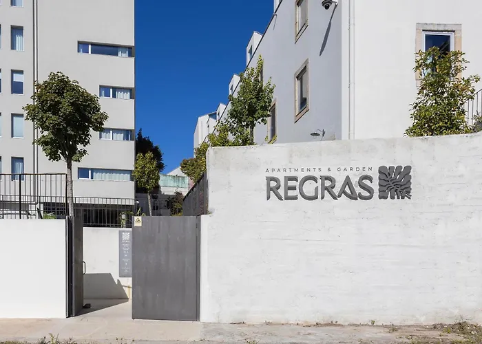 Regras & Garden By Benefit Collection B Oporto