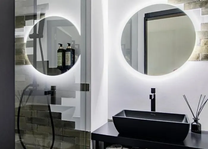 Regras & Garden By Benefit Collection B 3* פורטו