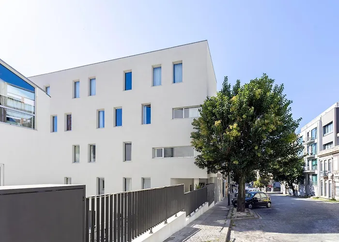 Regras & Garden By Benefit Collection B 3*