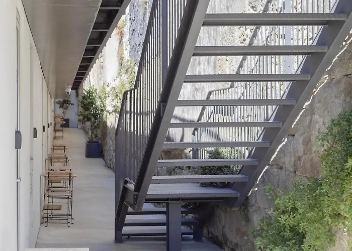 Regras & Garden By Benefit Collection B לינה וארוחת בוקר